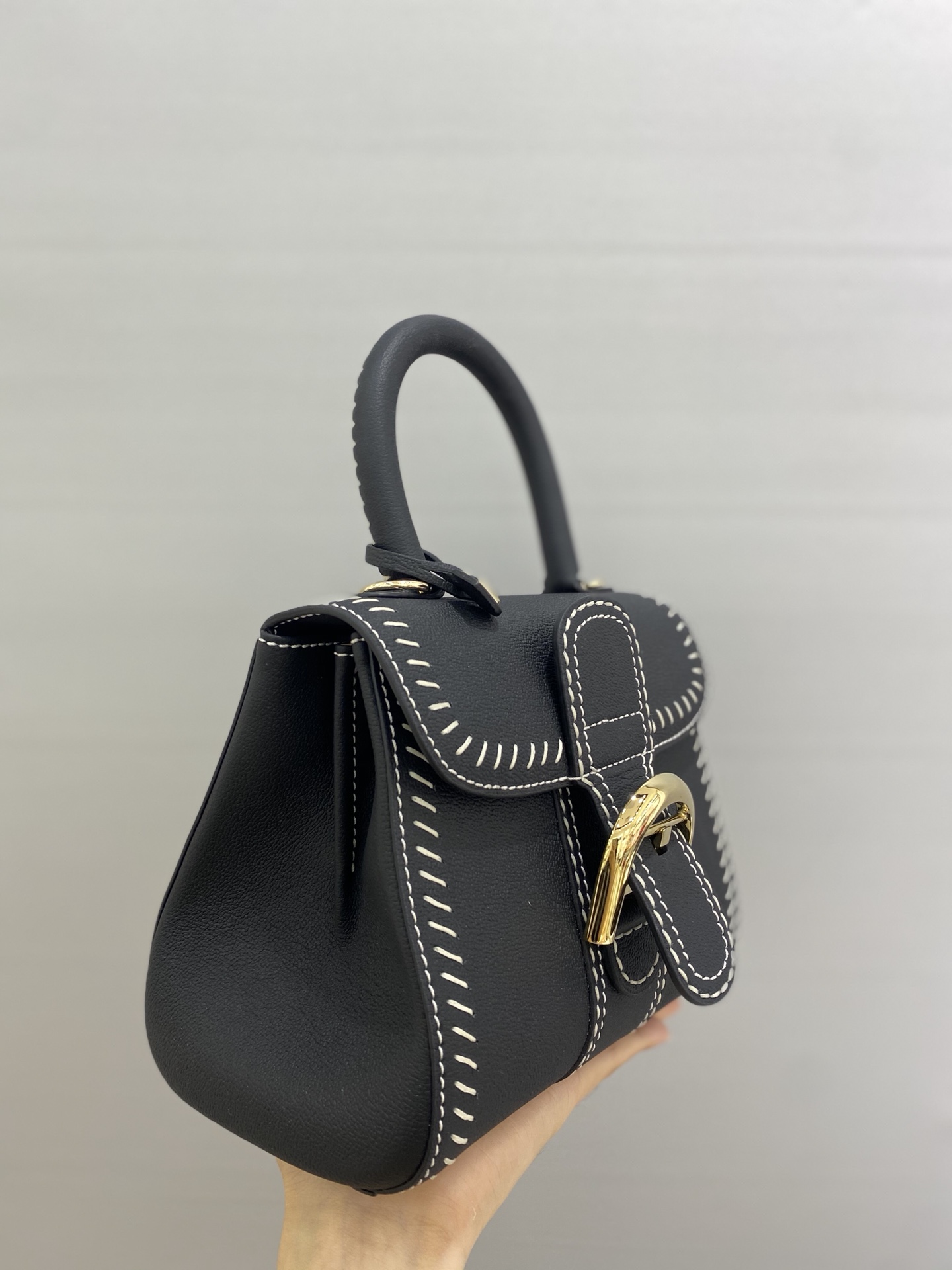 델보 브리앙 박스백 미니